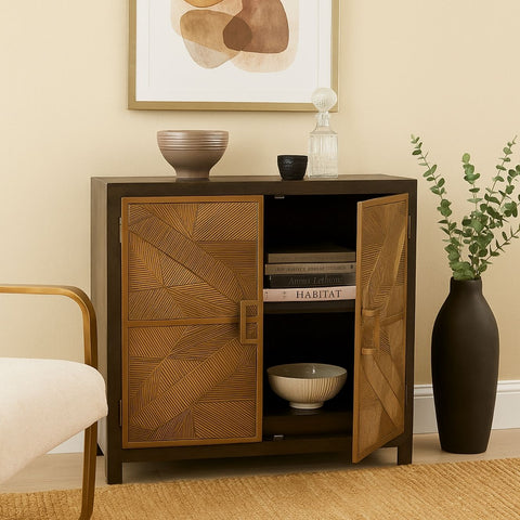 Kirino 2-Door Cabinet