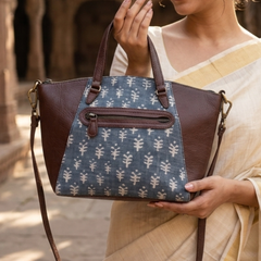 The Espresso Pines Medium Tote
